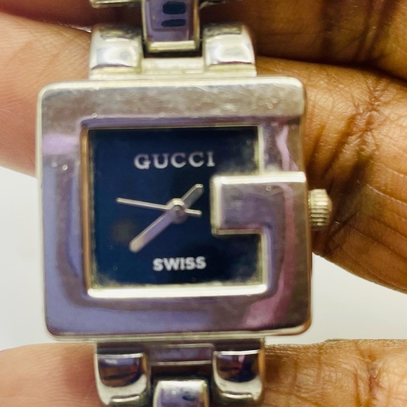 Gucci G Series Silver Stainless Steel Watch w/Black Rectangular Dial. 5 1/2 inch - Picture 1 of 9